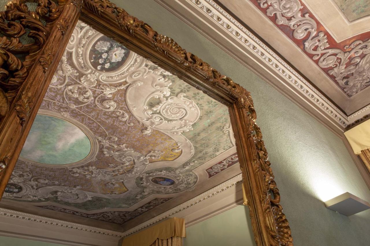 Hotel Rua Frati 48 In San Francesco Modena Bagian luar foto