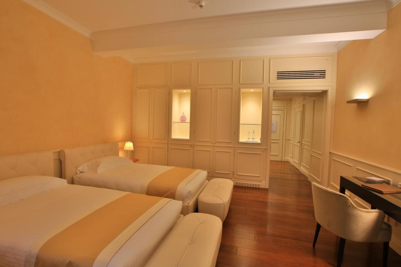 Hotel Rua Frati 48 In San Francesco Modena Bagian luar foto